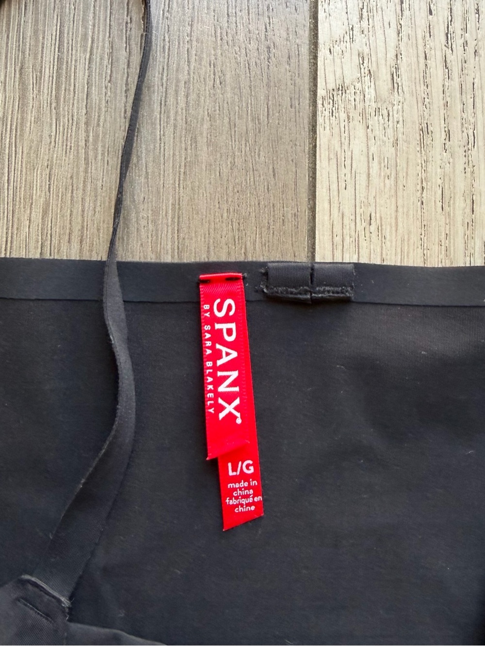SPANX Black Smooth Seamless Tank Camisole size L - Picture 3 of 5